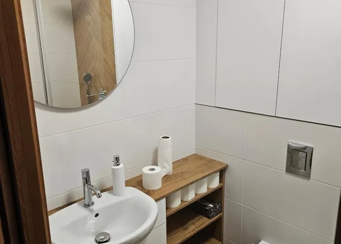 Blisko Jeziora Apartment